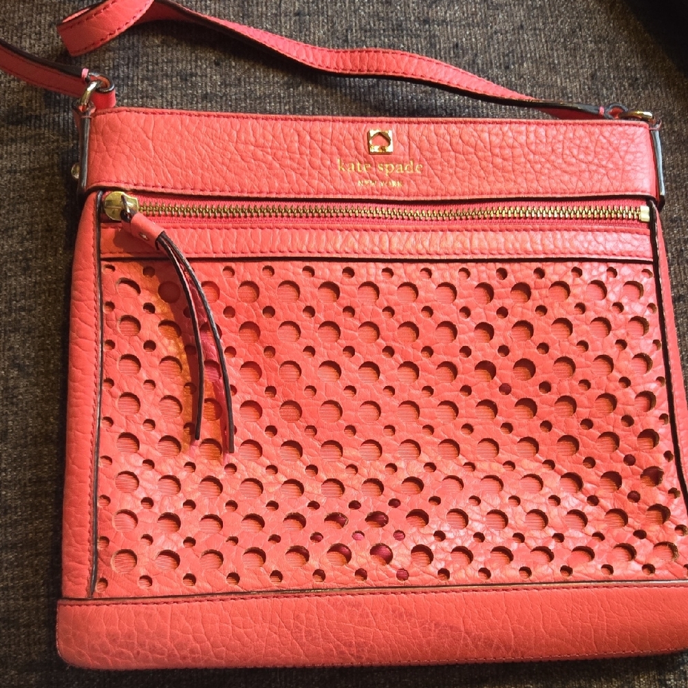 Kate Spade New York Reily Perri Bubble Coral Crossbody Bag